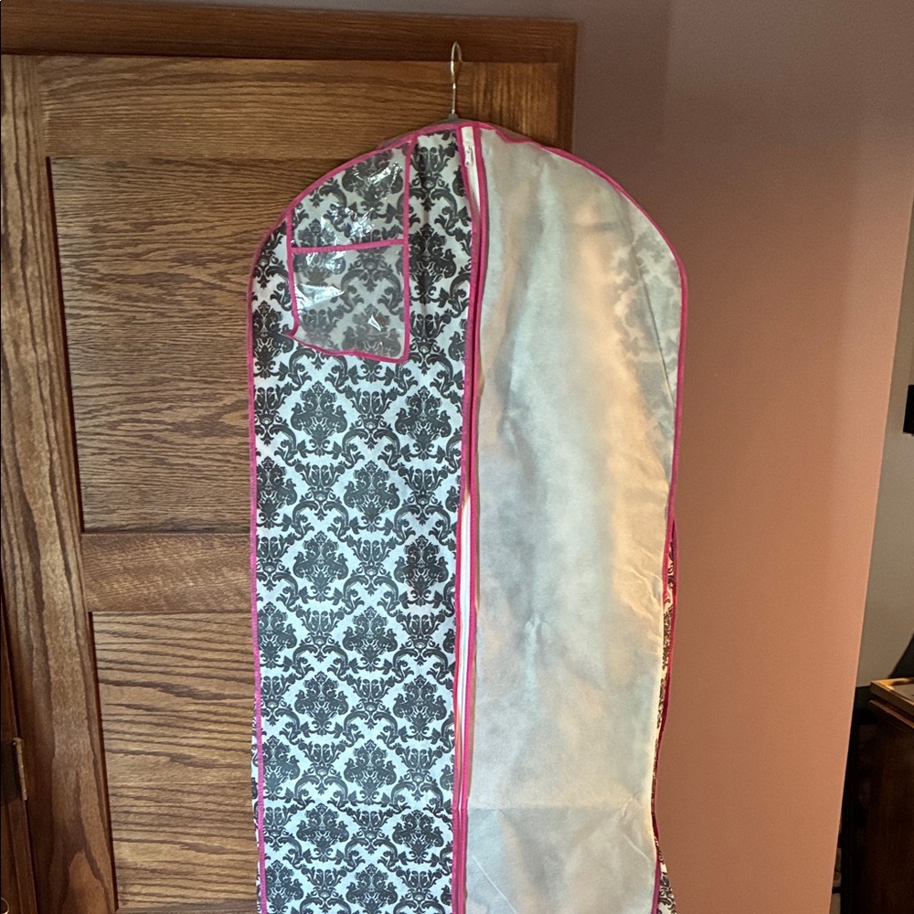 Black and White Damask Garment Bag with Pink Trim